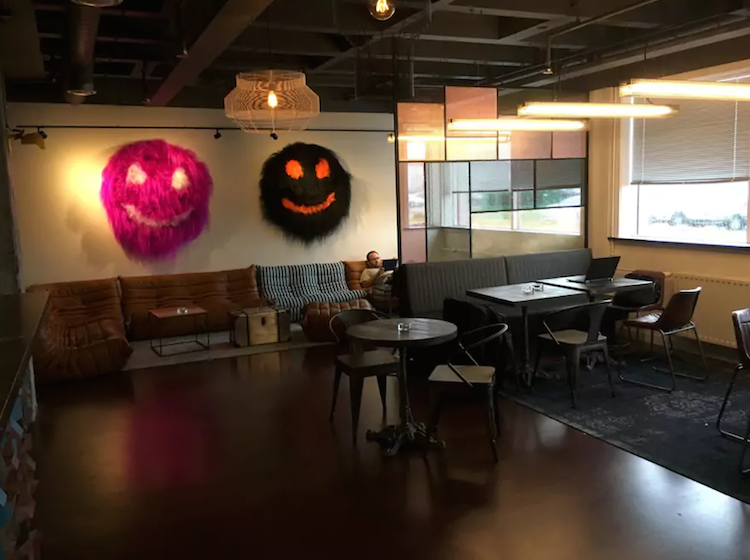 Airbnb IJsland keflavik Base hotel