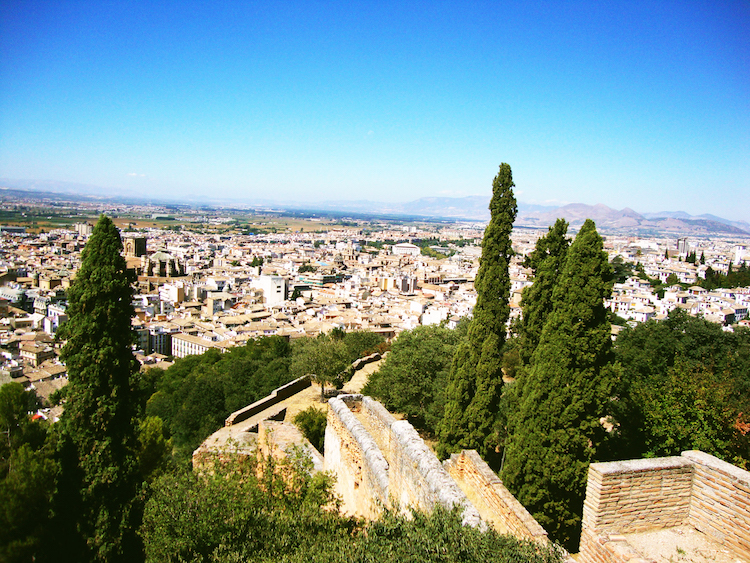 Alhambra bezoeken in Granada Muren spanje uitzicht