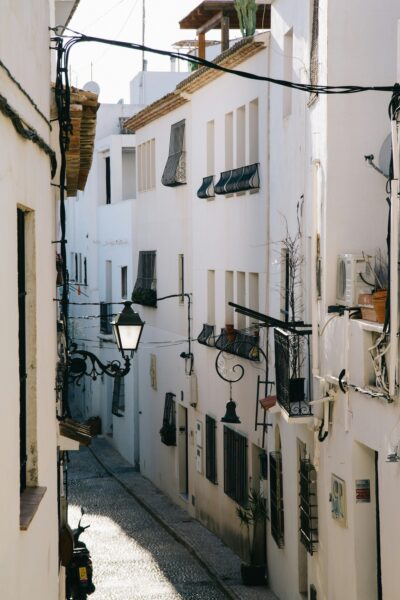 Witte gevels in Altea