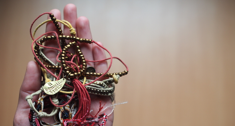 Armbandjes kopen op reis
