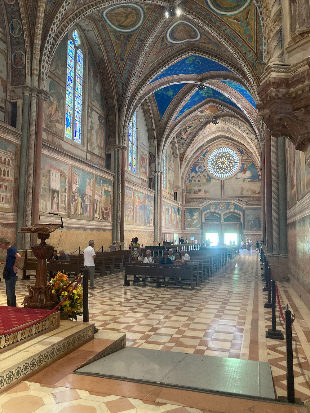 Basilica San Francesco binnen