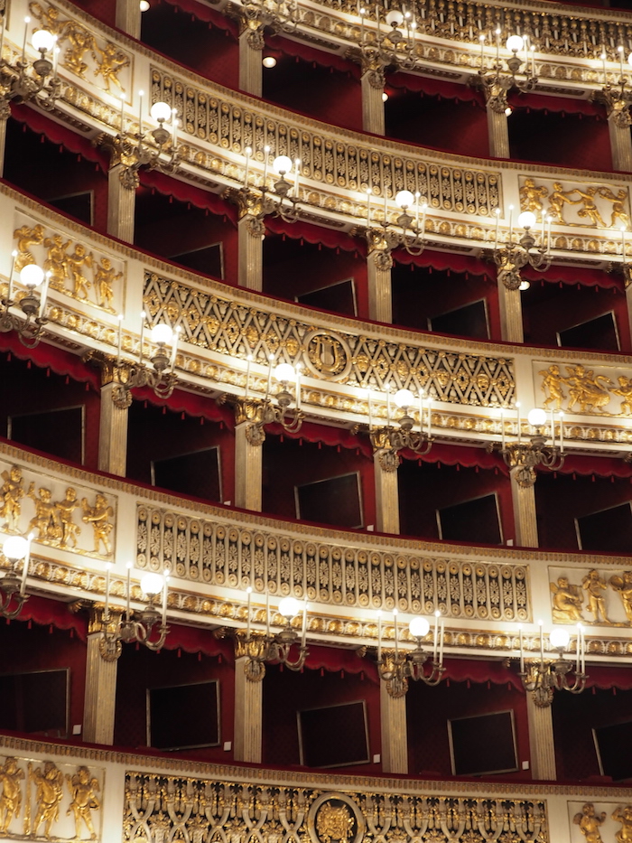 Bezienswaardigheden Napels Teatro San Carlo