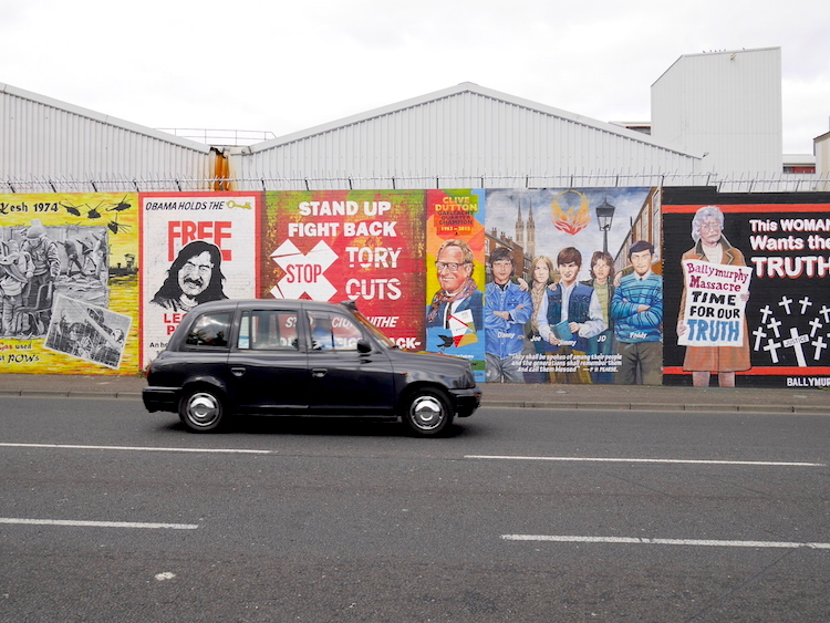 Black cab tour belfast noord ierland
