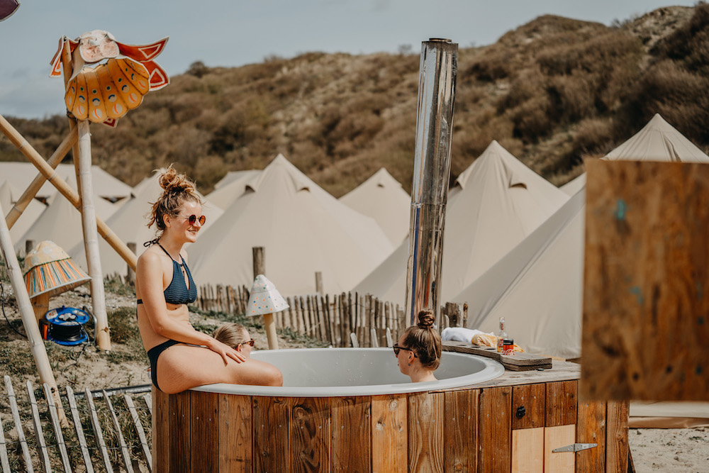 Bloemendaal_openingsweekend_beach_camp_de_lakens