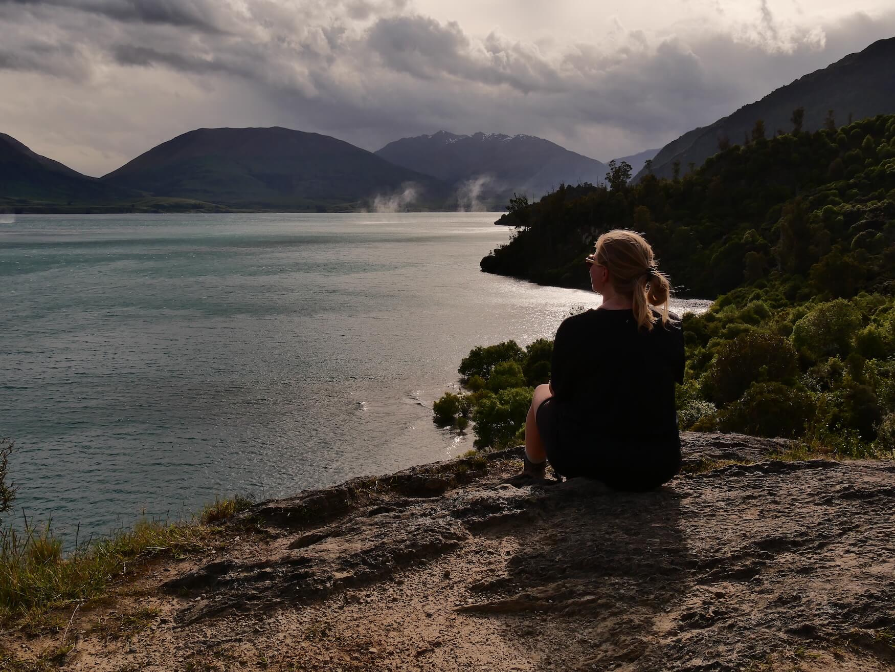 wat te doen in queenstown Bob Cove track langs meer