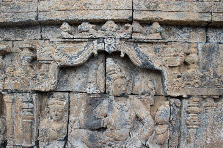 Borobudur tempel yogyakarta java details hindoe beelden