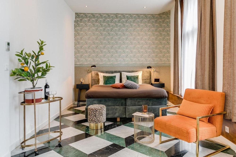 Brass Hotel