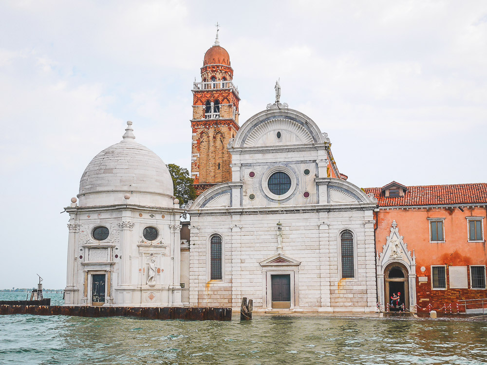 Burano naar Venetie