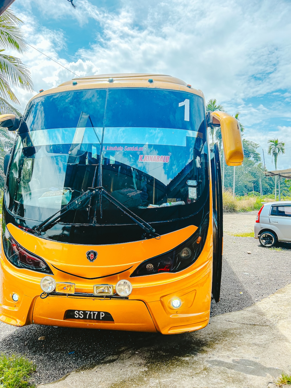 Bus Easybook Kota Kinabalu