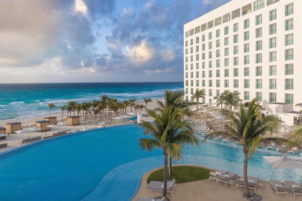 Cancun hotels Mexico, le blanc
