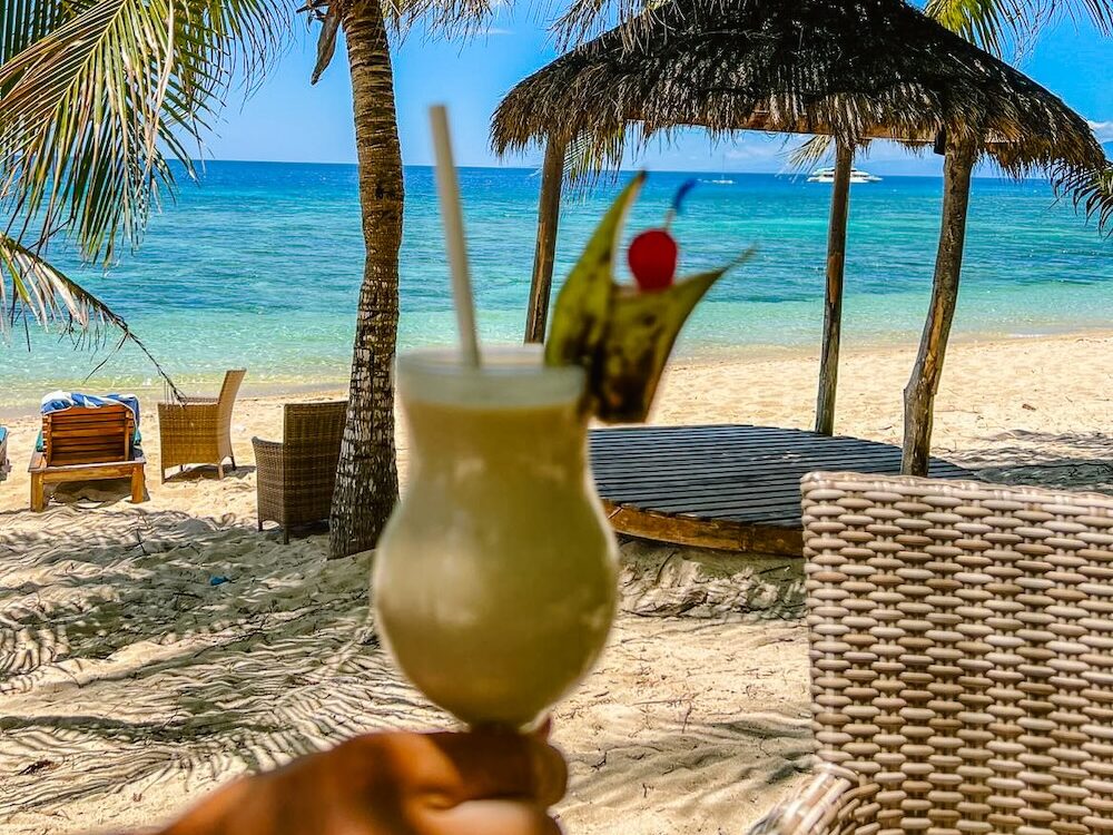 Coco grove beach bar hotel