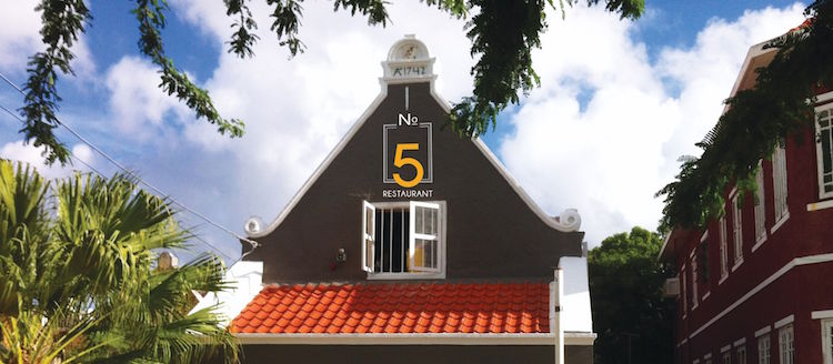 Curacao restaurant no5