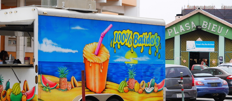 Curacao smoothie kar plasa bieu