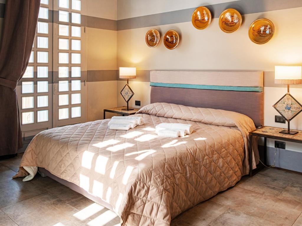 Design 4 Rooms hotels syracuse