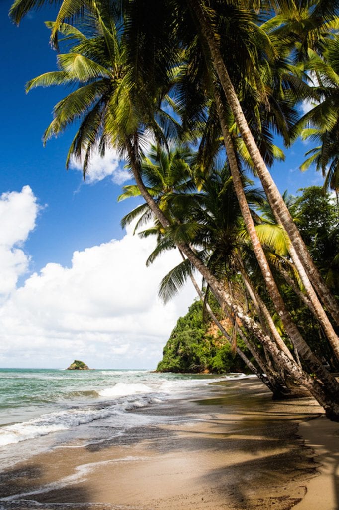 dominica-stranden-kustlijn
