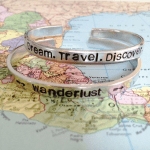 Dream travel discover armband