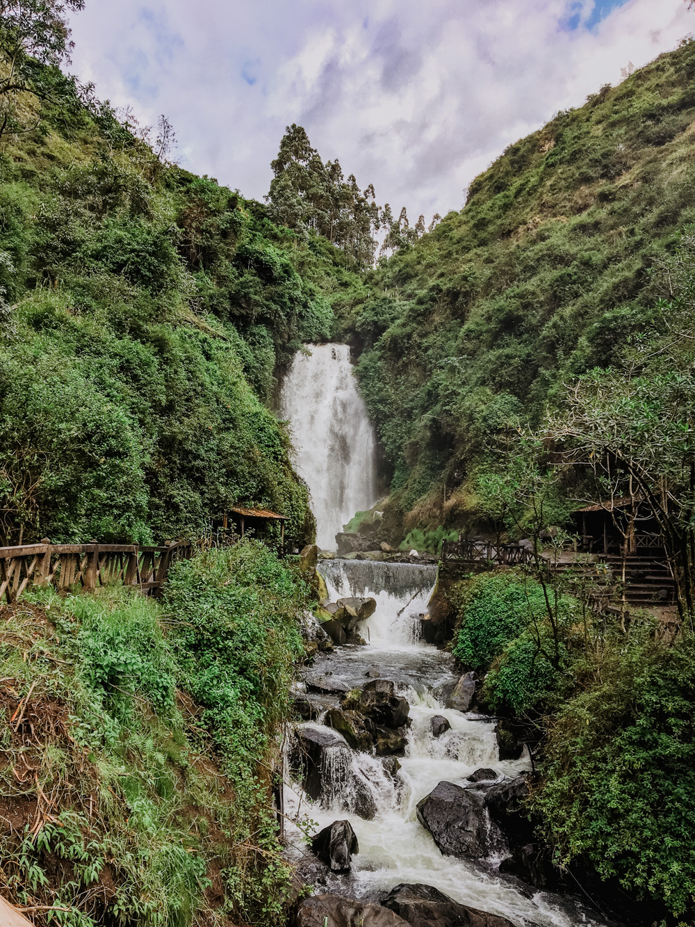Ecuador bezienswaardigheden watervallen