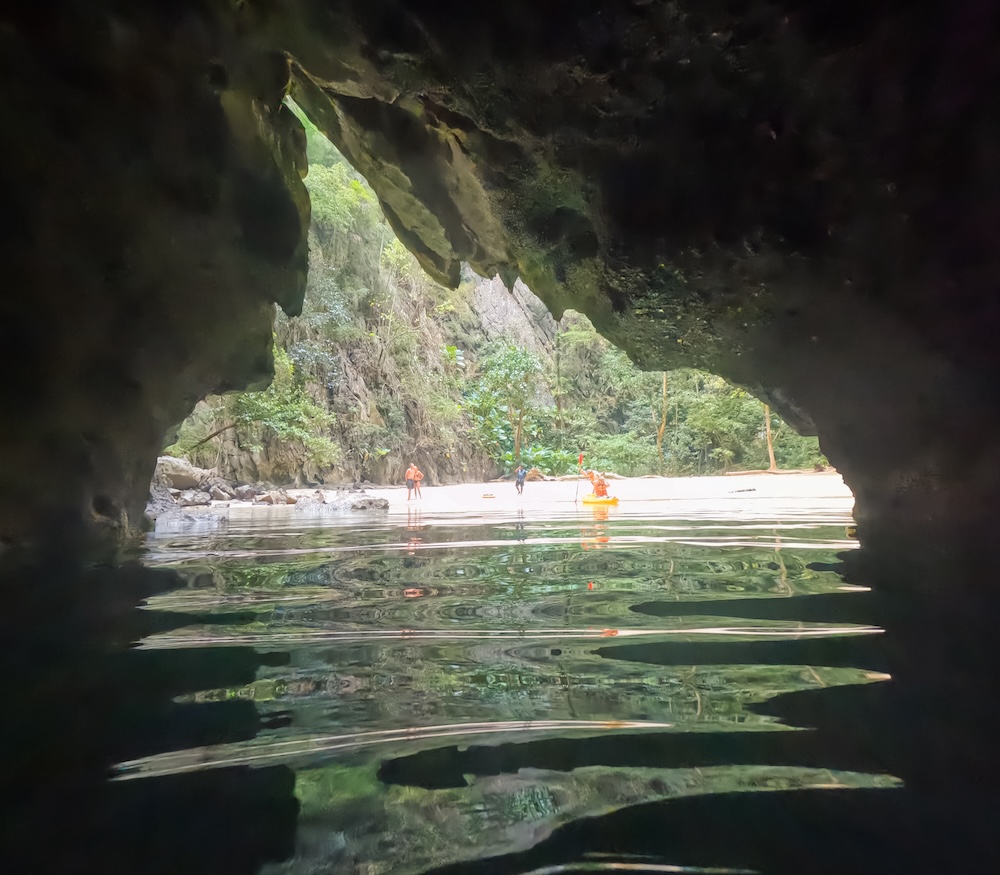 Emerald cave binnenkant