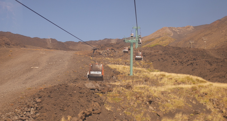 Etna sud kabelbaan etna vulkaan bezoeken