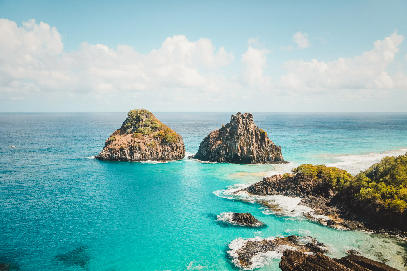 Fernando de Noronha Dois Irmãos