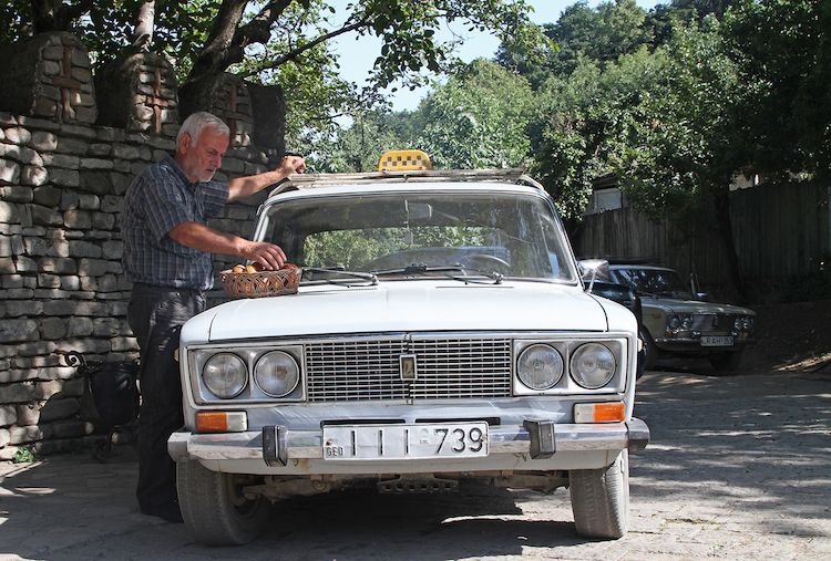 Georgie vakantie hoogtepunten oldtimer tiaxi