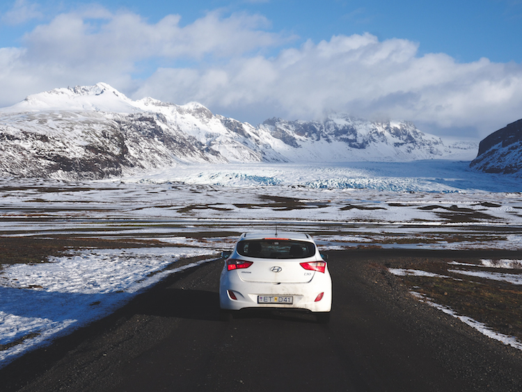 goedkoop naar ijsland auto huren