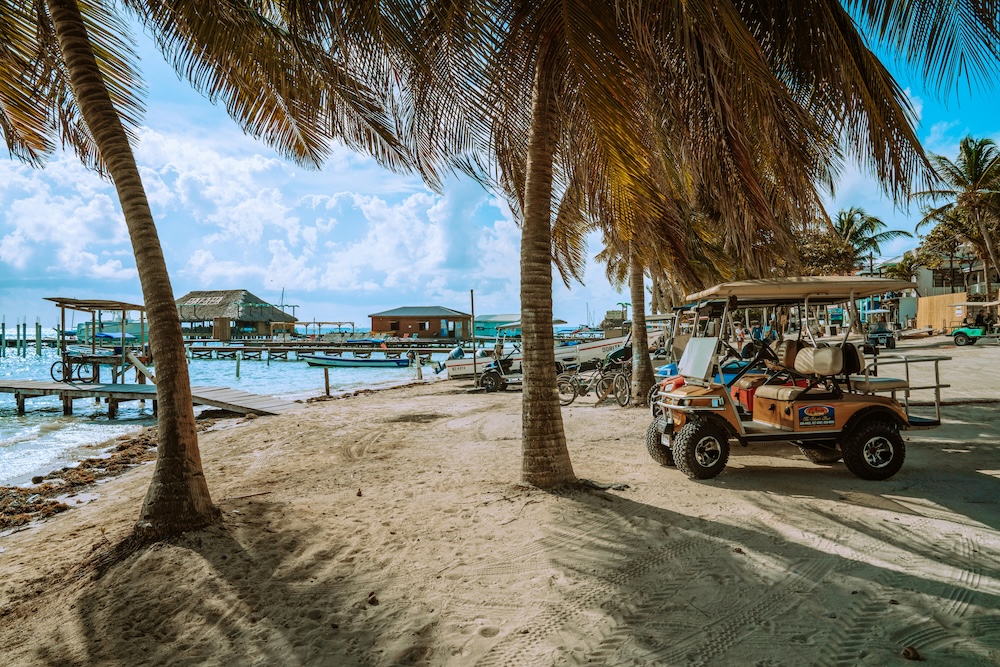 Golfkarretje als vervoer, Belize