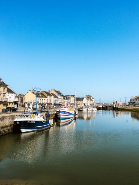 Haven Port en Bessin Huppain