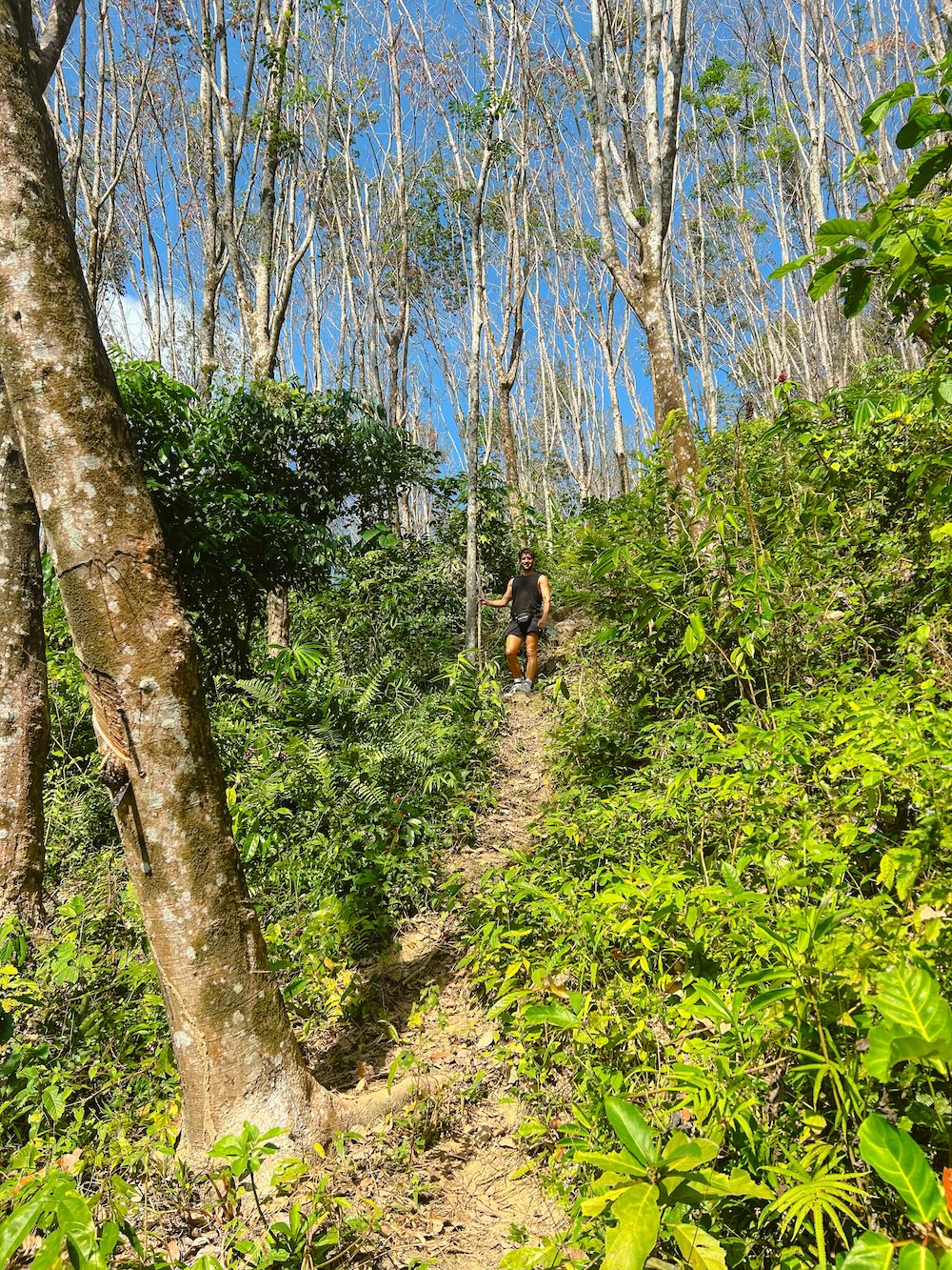 Hike viewpoint op Koh Mook