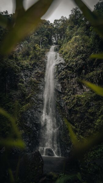 Hoge waterval, Valle de Cocora