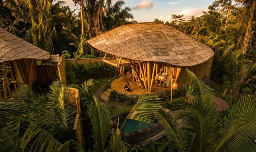 Hotel Sidemen Bali Phoenix Bamboo House