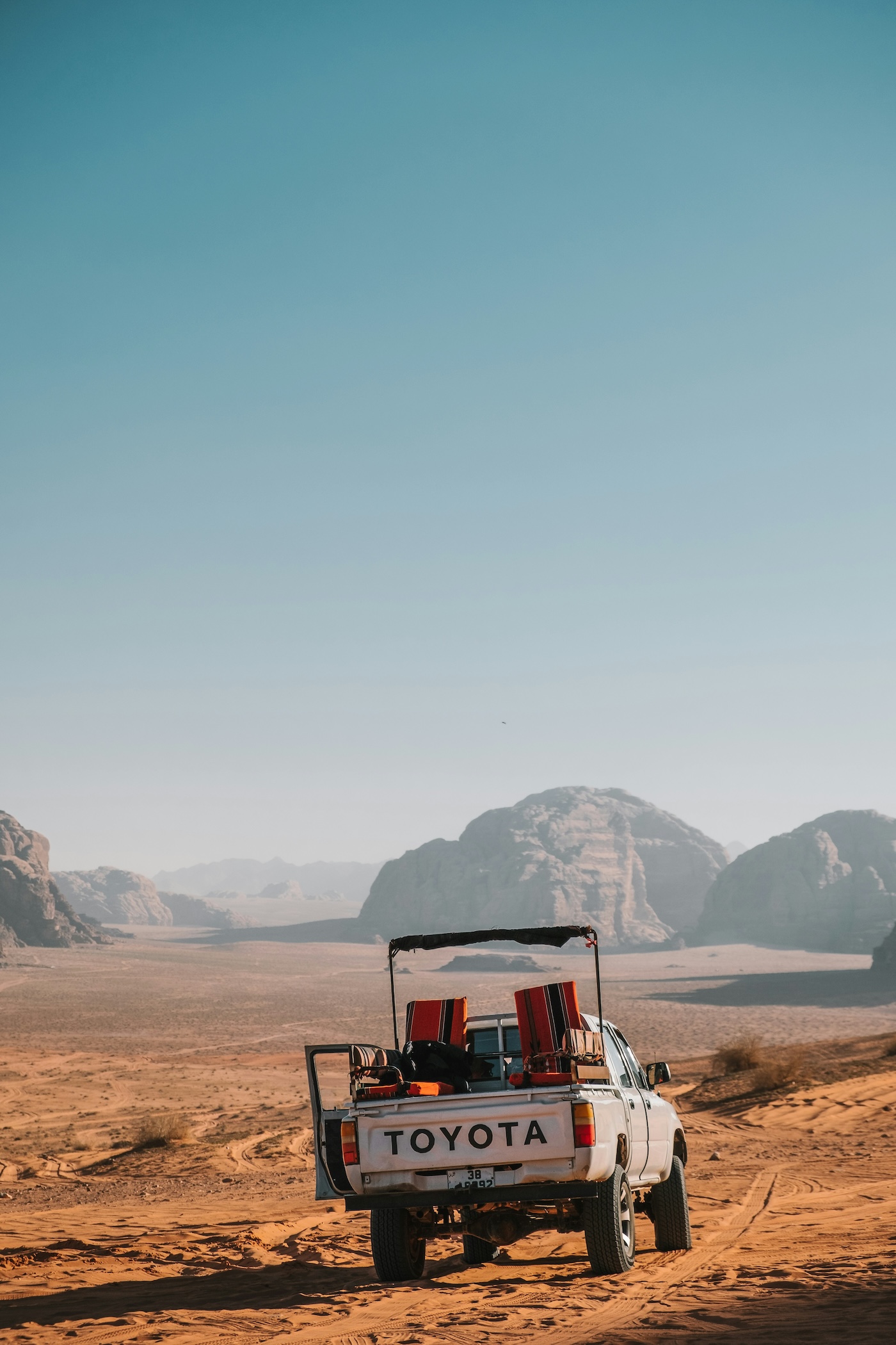 Jeep in Wadi Rum, Jordanië