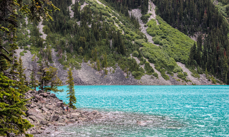 joffres-lake-hiking-vancouver-canada