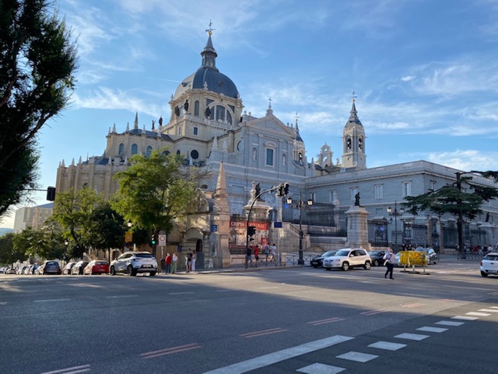 Kathedraal Madrid bezienswaardigheden