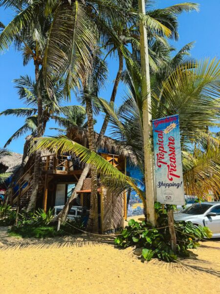 Massage bij Tropical Treasure