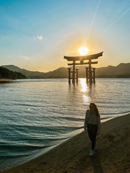 Miyajima hiroshima torii