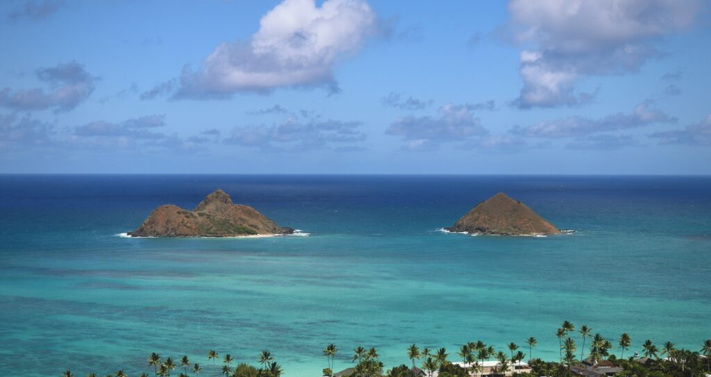Mokulua Islands