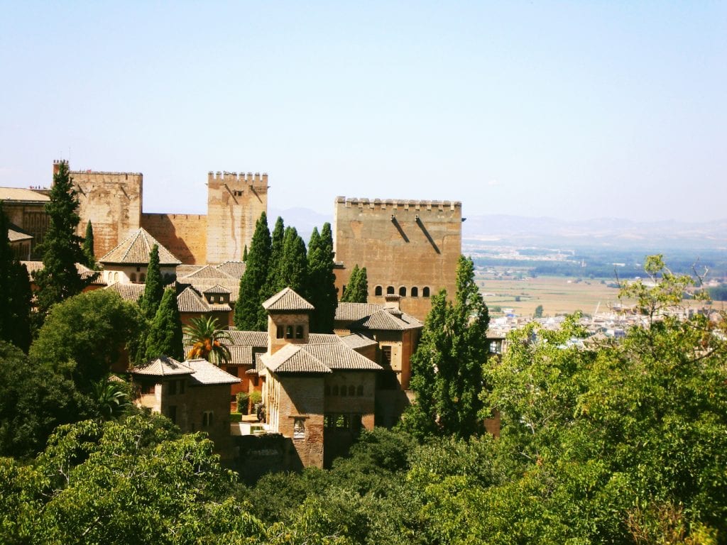 Muren van Alhambra in Granada