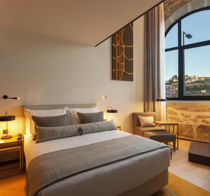 NEYA Porto Hotel