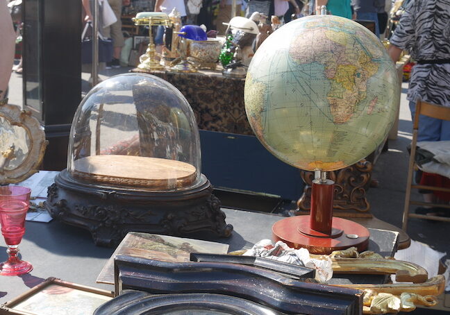 Naschmarkt wenen globe