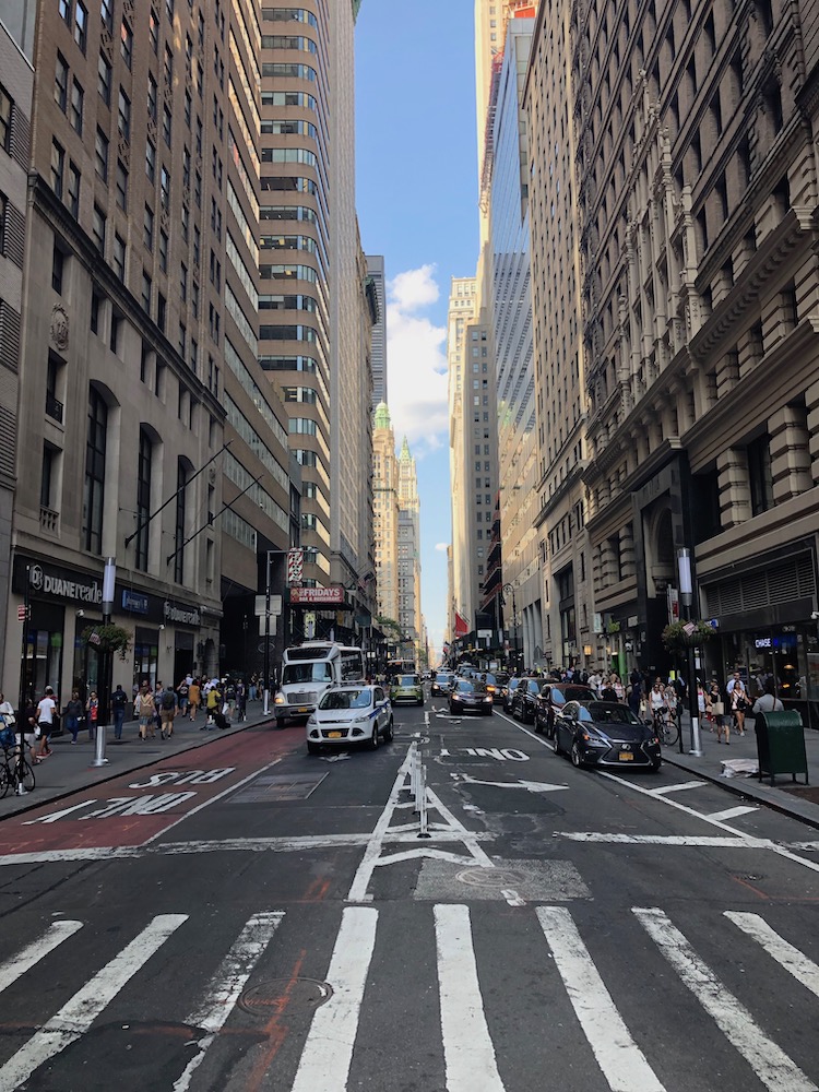 New York tips Manhattan