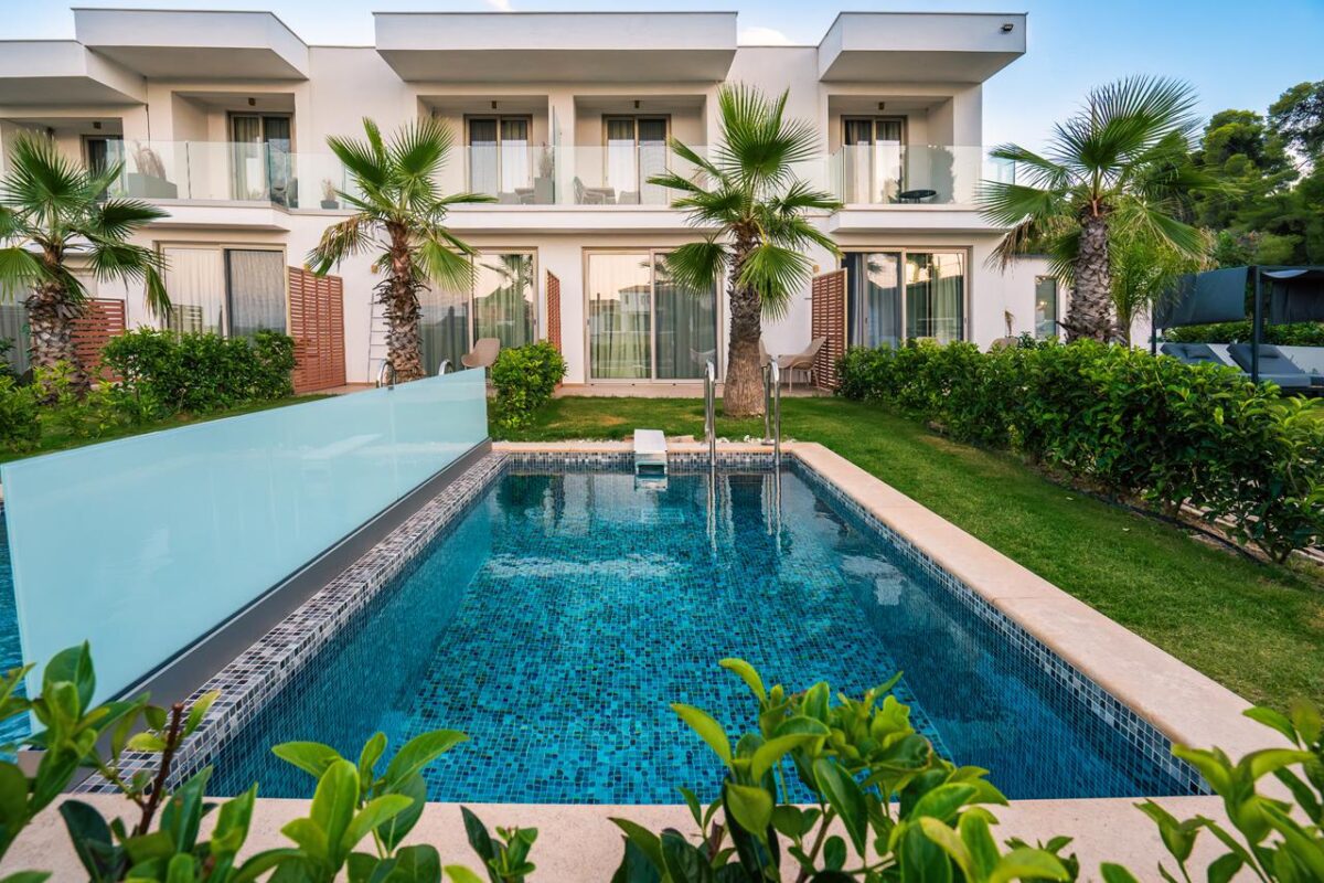 Oikos Sani Suites chalkidiki