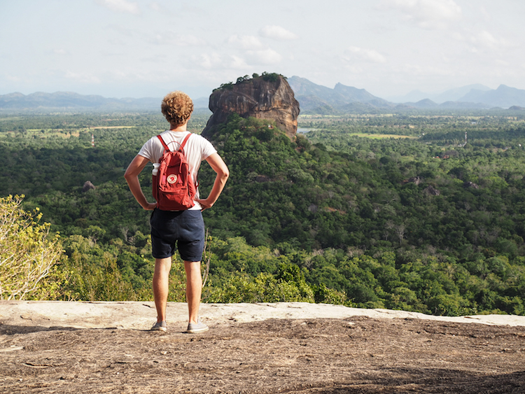 Pidurangala sri lanka uitzicht op sigiriya