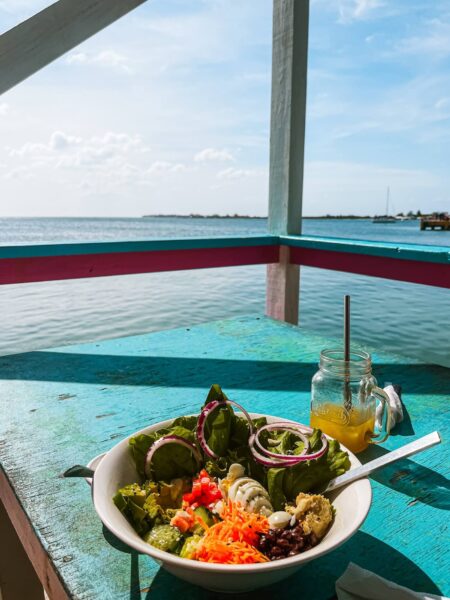 Pink flamingos salade, Utila