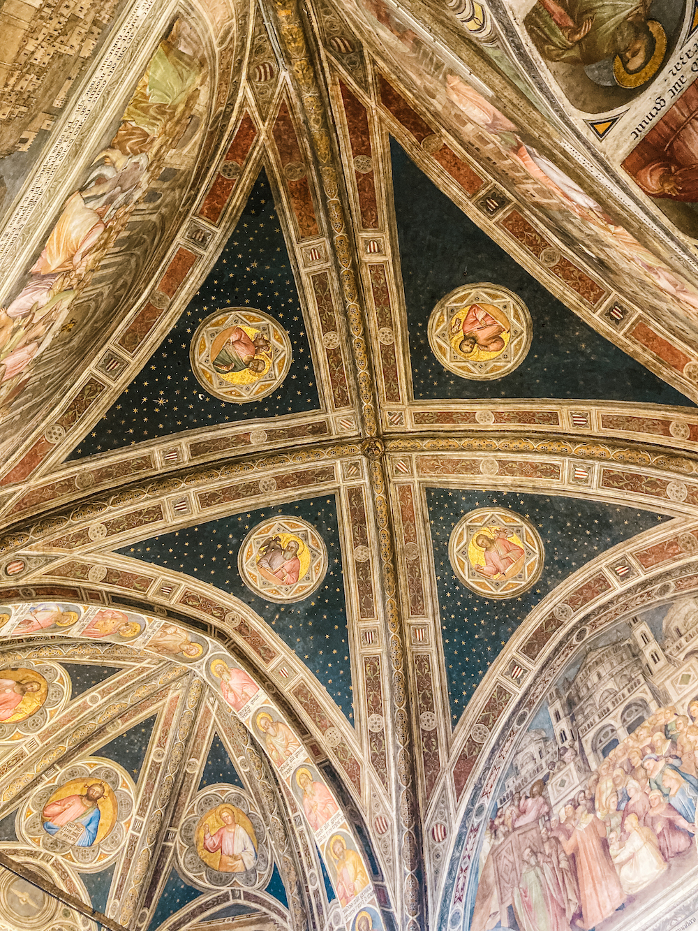Plafond in basilica Sant'Antonio