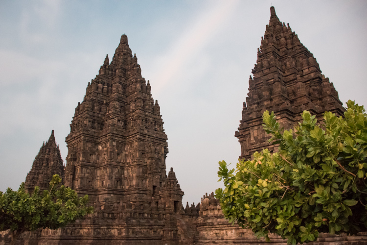 Prambanan tempel yogyakarta java zonsondergang_