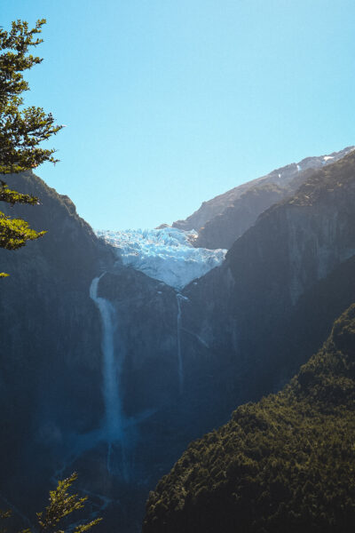 Queulat National Park waterval gletscher