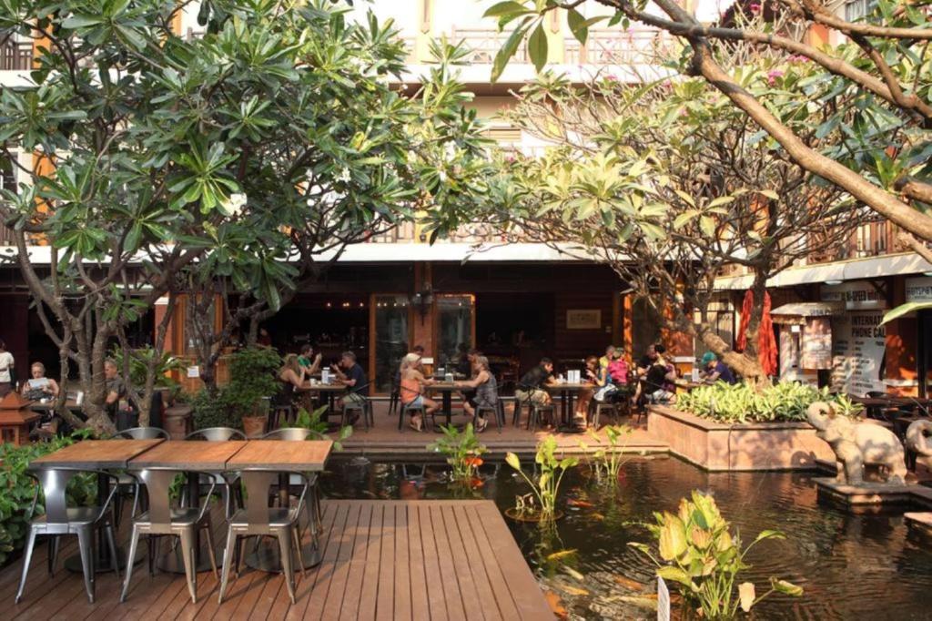 Rambuttri Village Plaza Khao San Road hotel bangkok