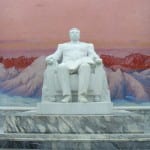 Reizen naar Noord-Korea standbeeld