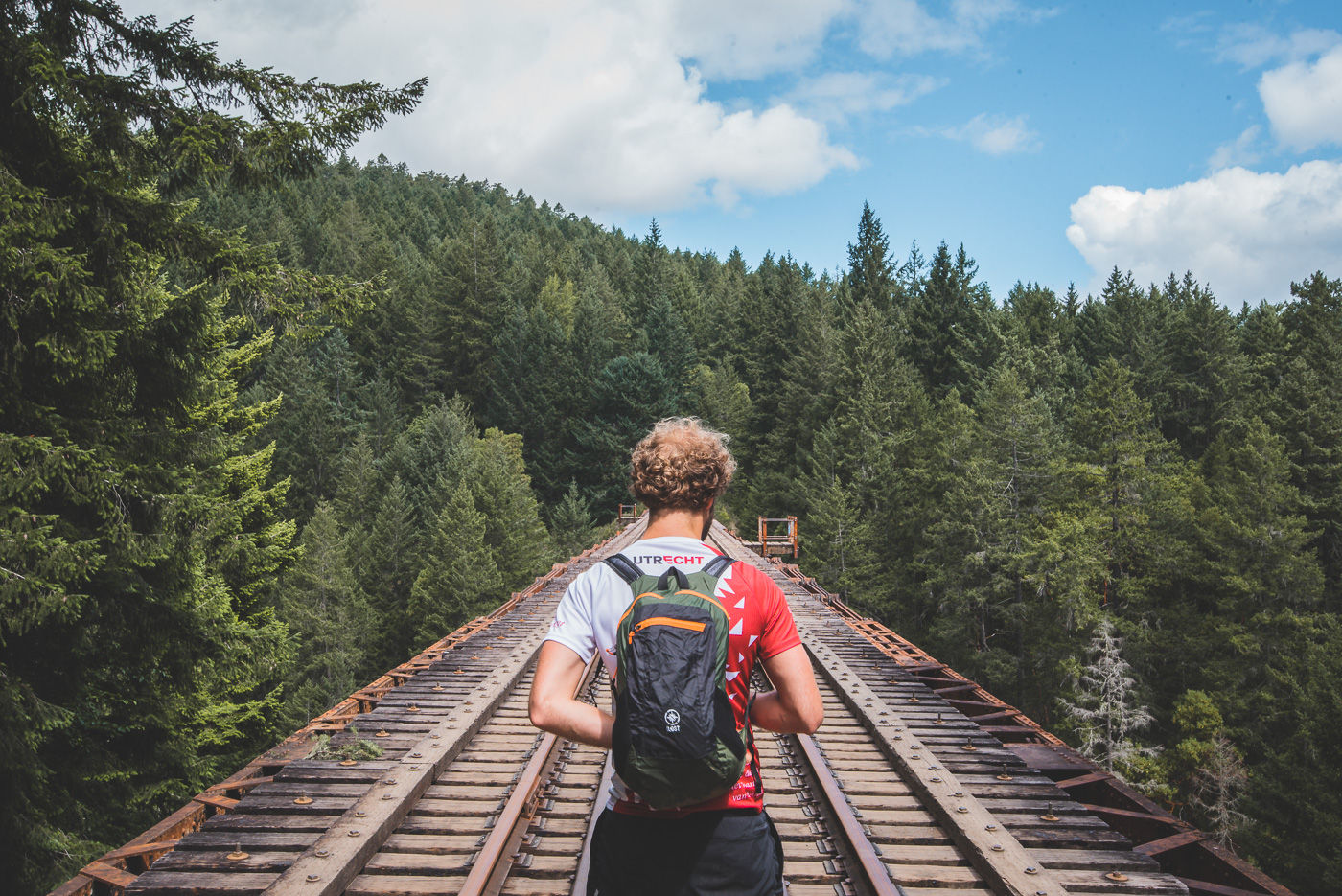 Rondreis Vancouver Island Hike Trestle Bridge Hiking Trail Goldstream Provincial Park